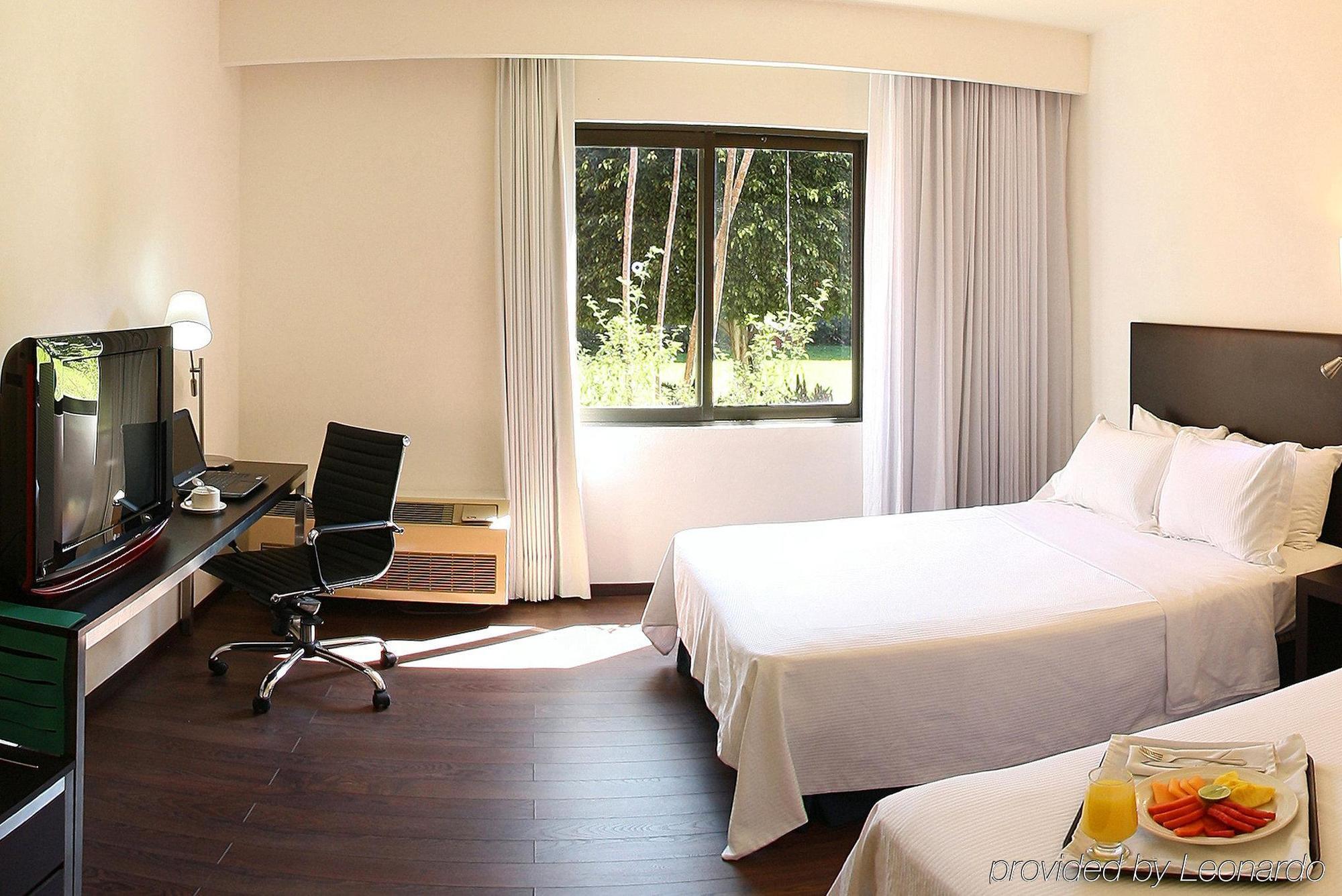 Fiesta Inn Xalapa Eksteriør bilde